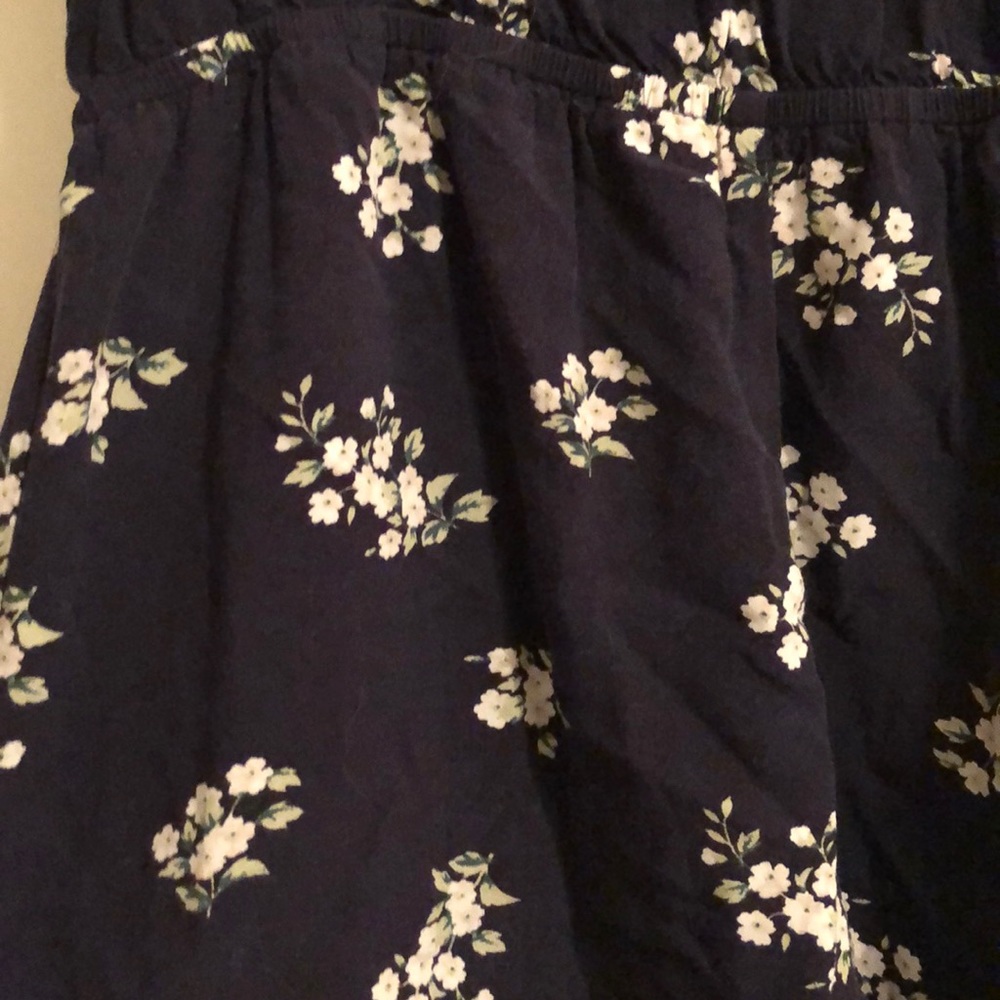 Romper - Picture 2 of 2